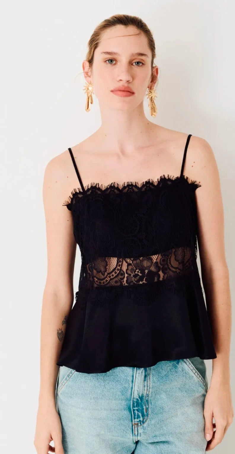Blusa peplum com Renda